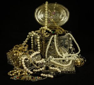 Overflowing jewelry and things